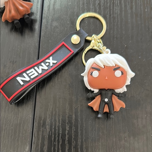 Marvel Accessories - X-Men storm silicone keychaines